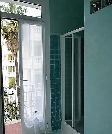 Hotel 3b
